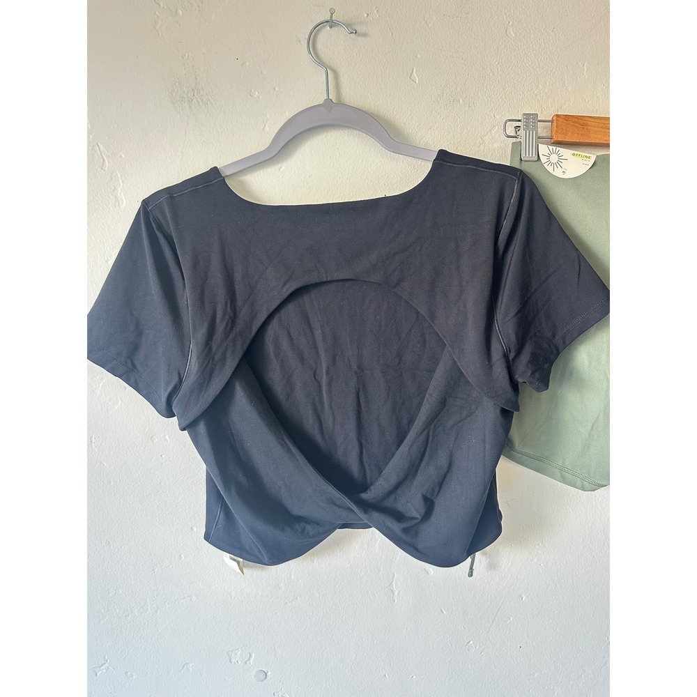 NEW OFFLINE by Aerie Womens XL Activewear Set Black Crop Top Olive Ruched Shorts - Picture 5 of 13